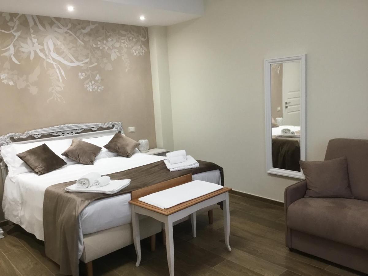 Cavaliere Suite & Rooms มาเตรา ภายนอก รูปภาพ